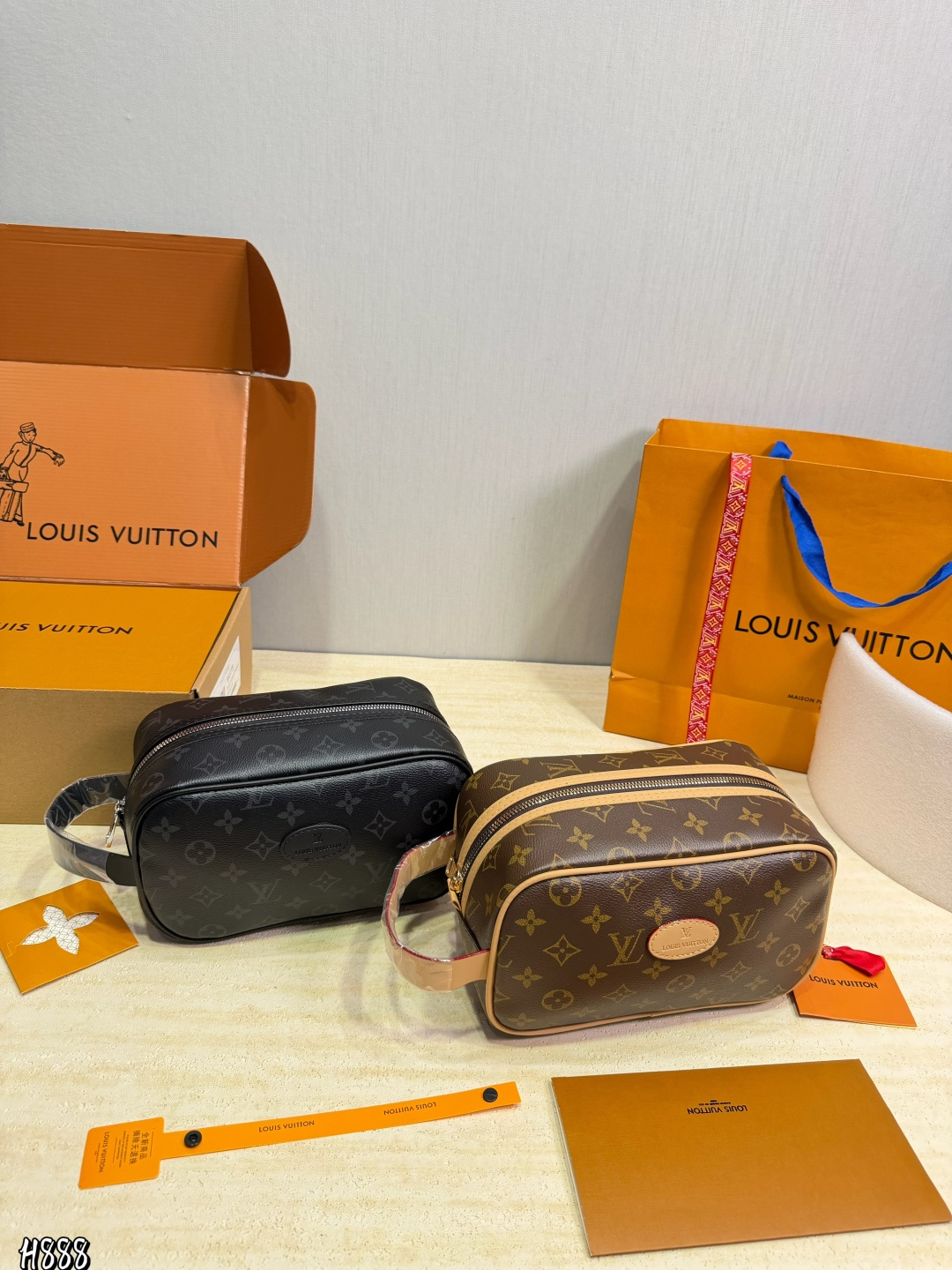 Louis Vuitton LV Travel Ready | Luxury Designer Fashion Accessory